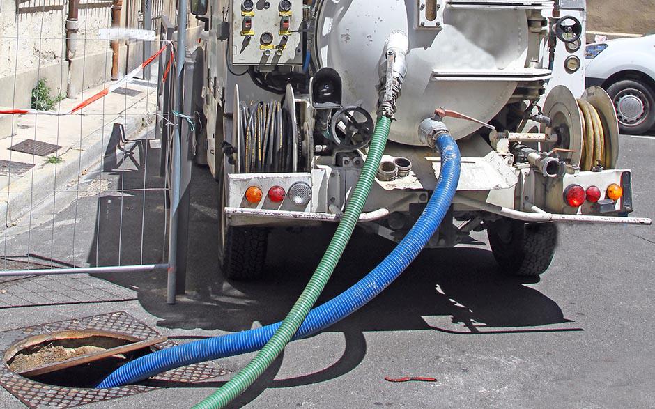 débouchage de canalisation Épône